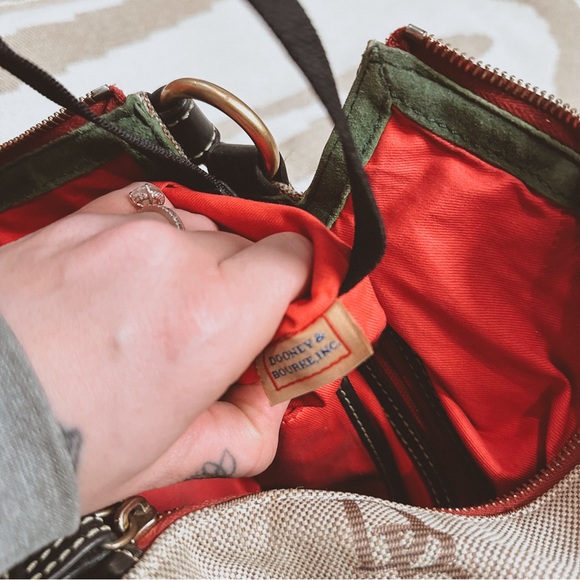 Vintage dooney & bourke monogram taupe shoulder bag with mini wallet - Picture 11 of 12